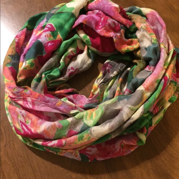 Tolani Accessories - Tolani silk infinity scarf